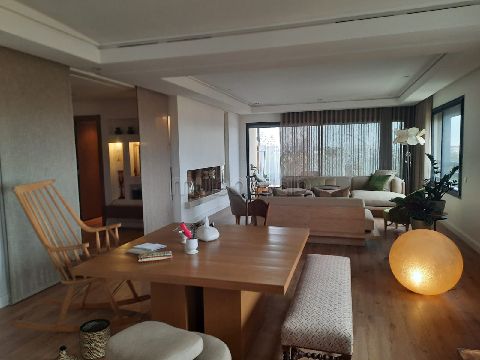 Très bel appartement meublé, moderne, avec vue sur mer en location à Dar Bouazza. 3 chambres