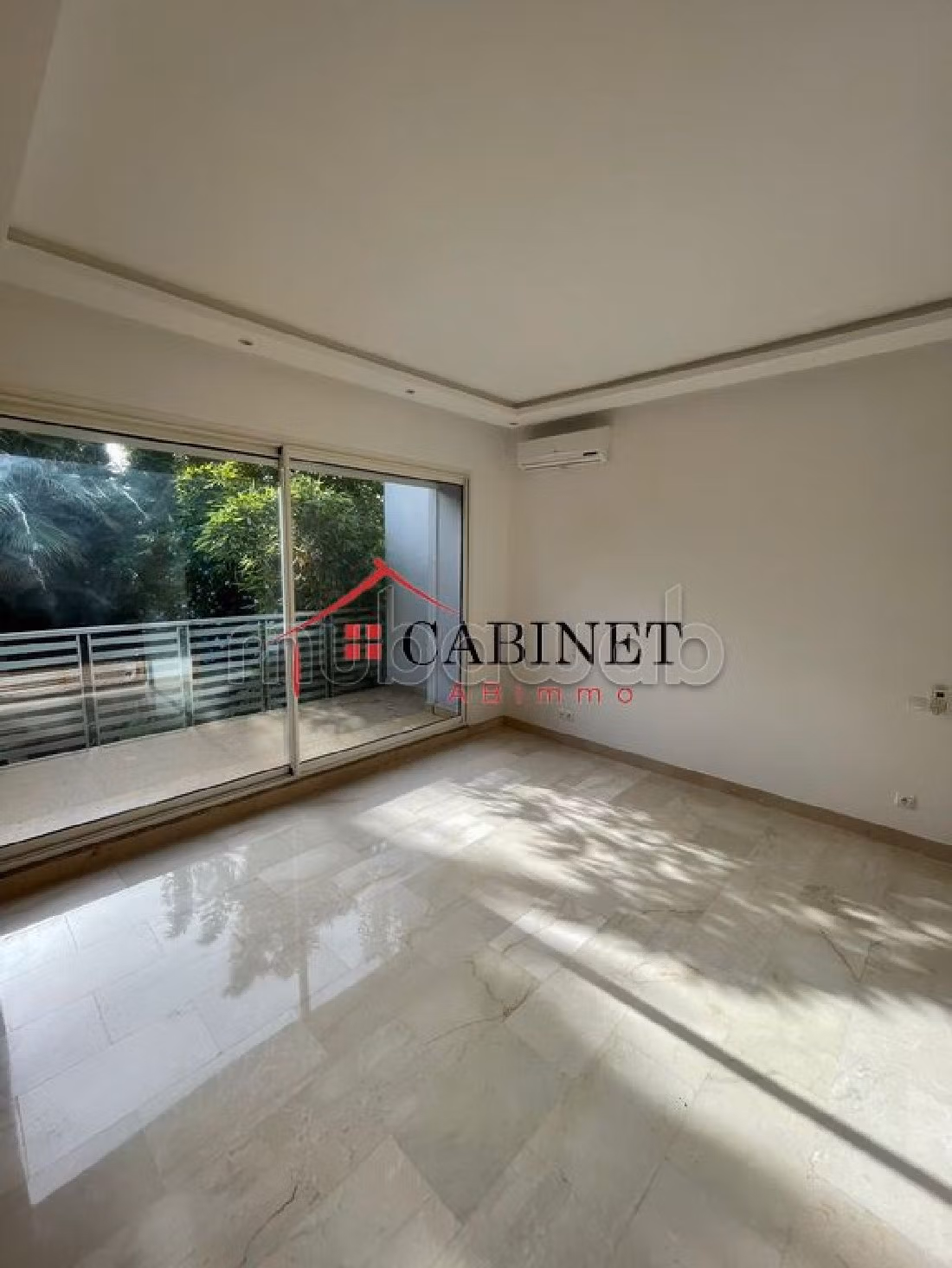 Villa en location au quartier SOUISSI