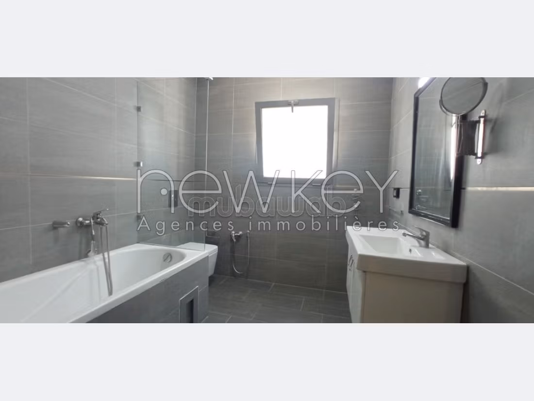 S2 avec vue dégagée à louer aux jardins de Carthage