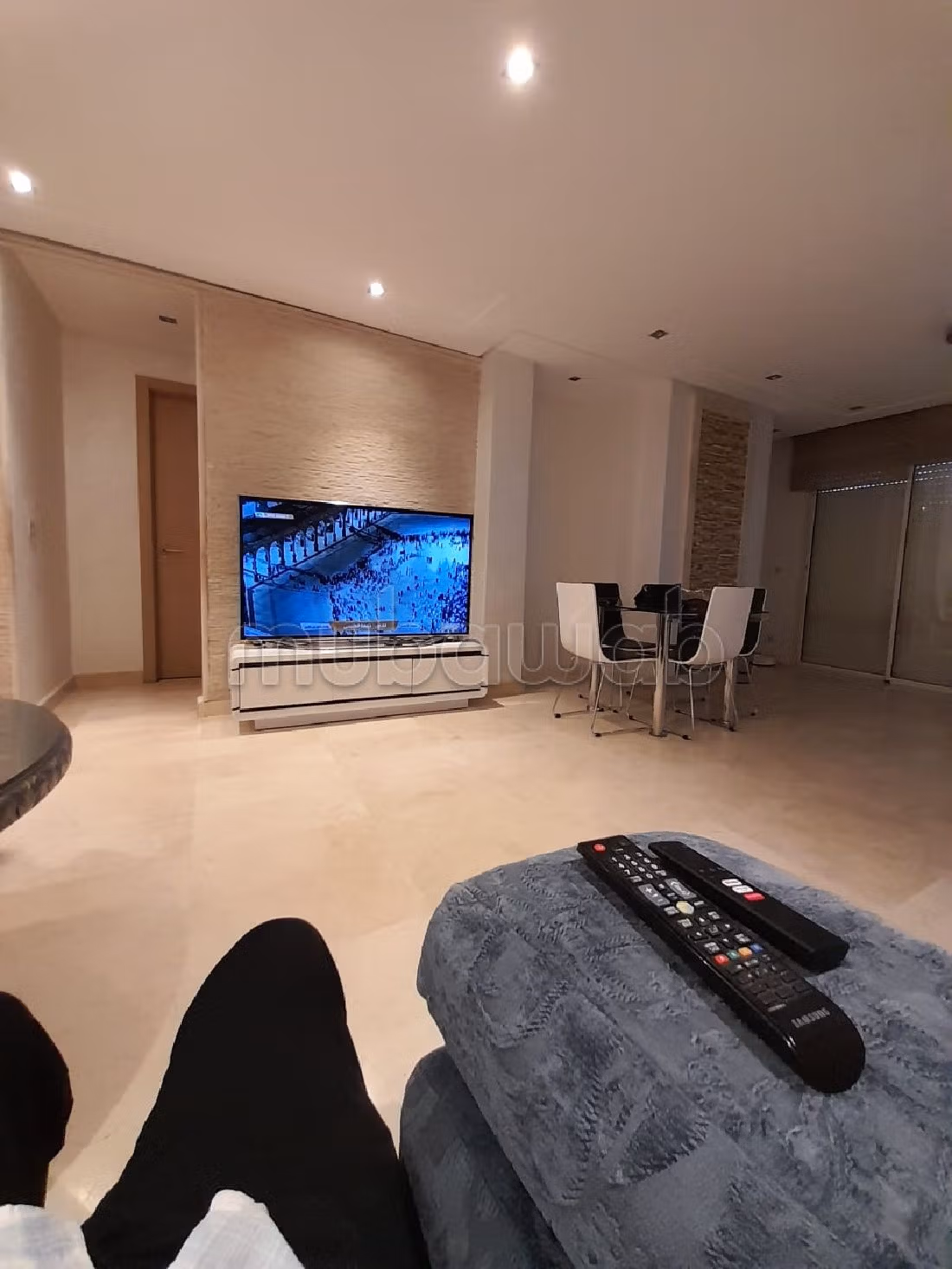 شقة للبيع ببوسكورة. 3 غرف ممتازة. مسبح و مدفأة. 