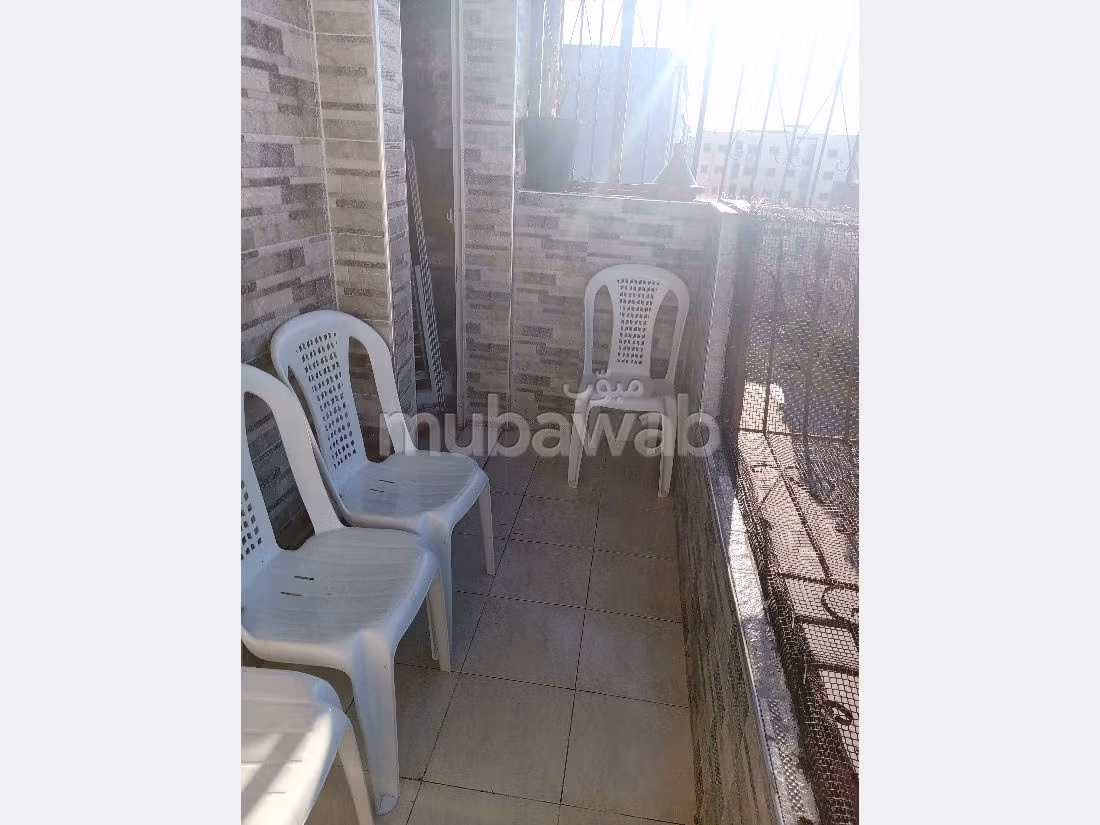 Se vende piso en Hay Essalam. 1 Habitación. Residencia segura.