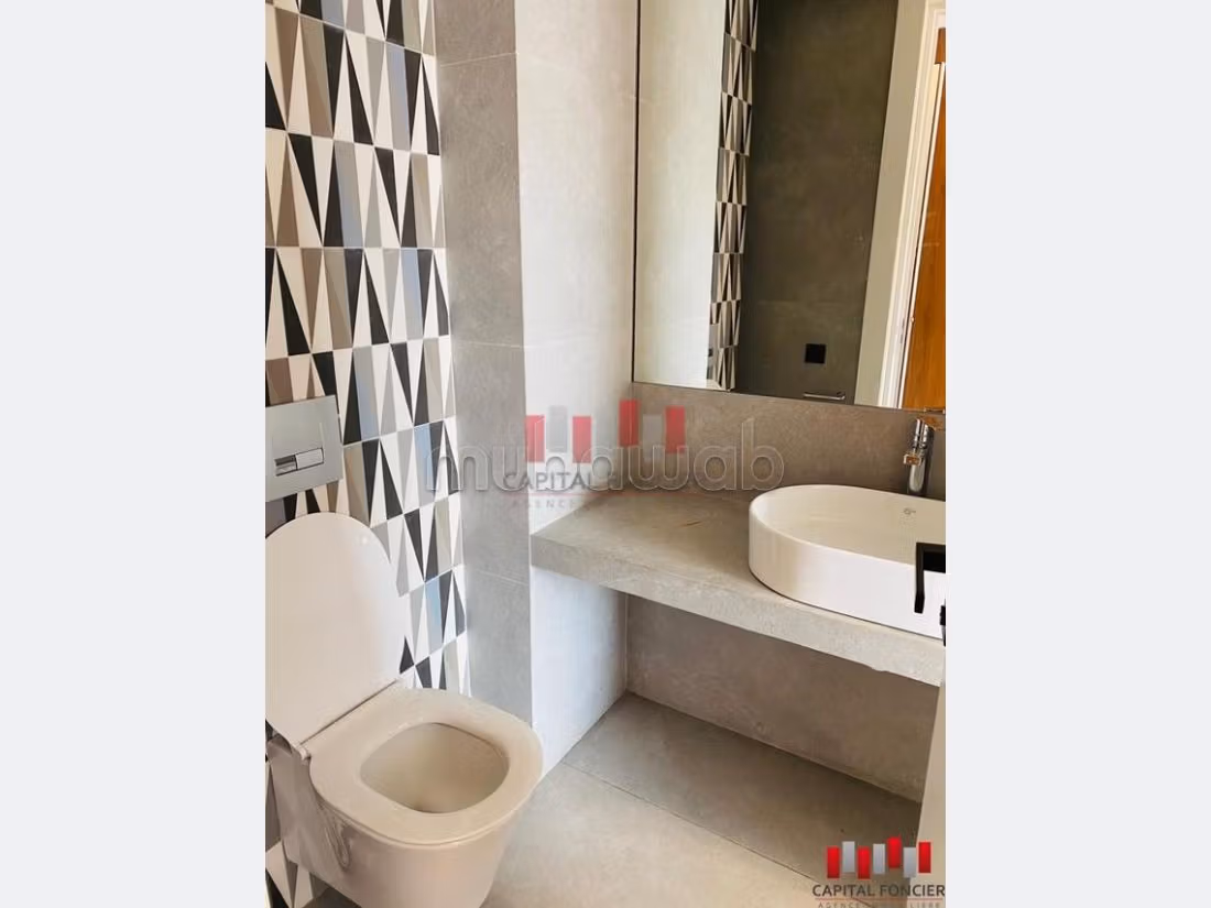 Flat for rent in Palmier. Surface area 123 m². 