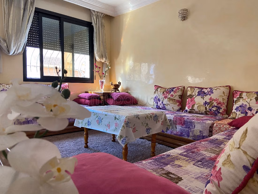 Huurappartementen in Oulfa. Oppervlakte 106 m². Volledig gemeubileerd