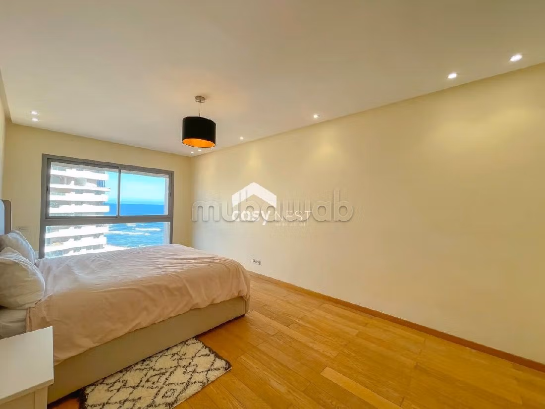 Very nice apartment for rent in Casablanca Marina. 2 beautiful rooms. Cellar.