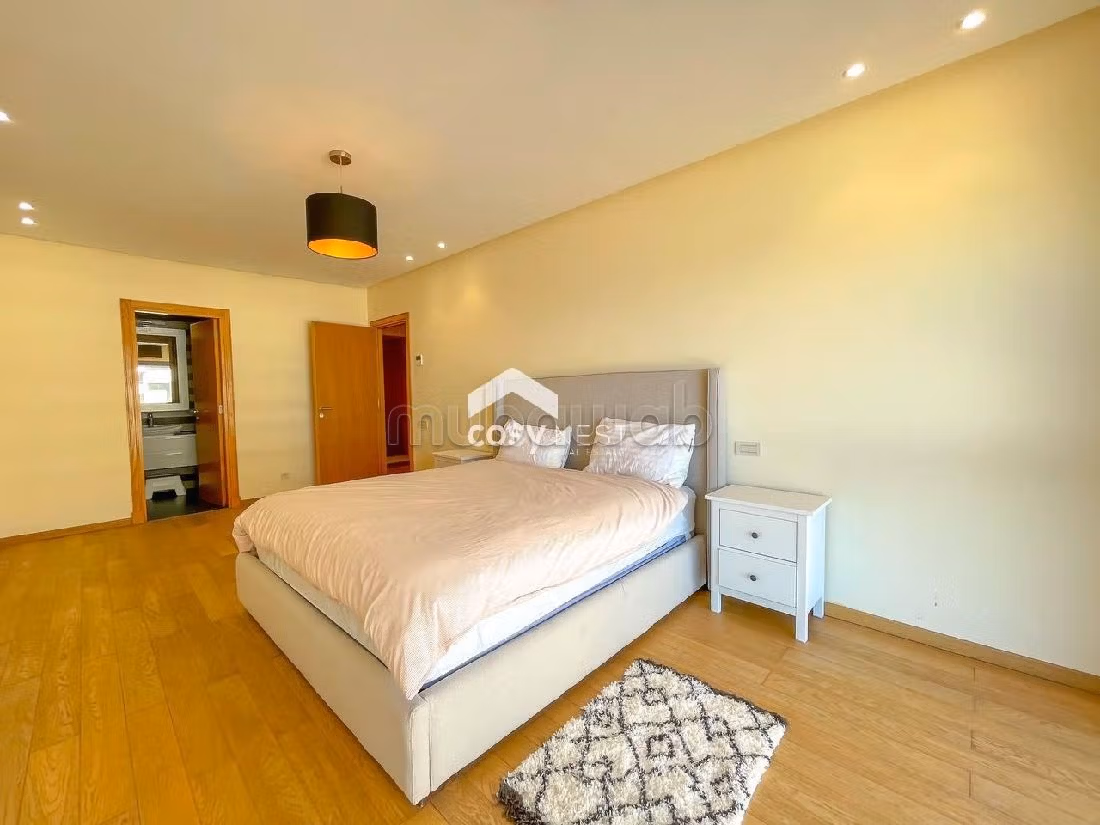 Very nice apartment for rent in Casablanca Marina. 2 beautiful rooms. Cellar.
