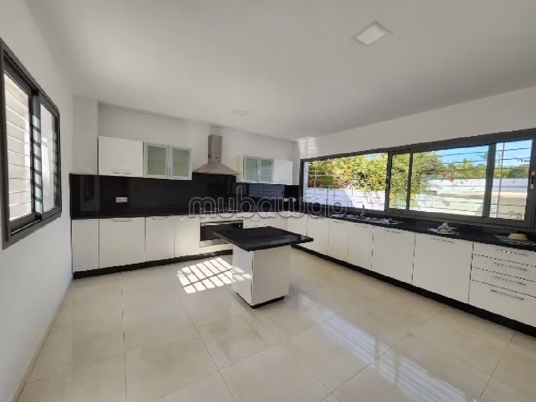 Location villa Moderne à Ain Diab