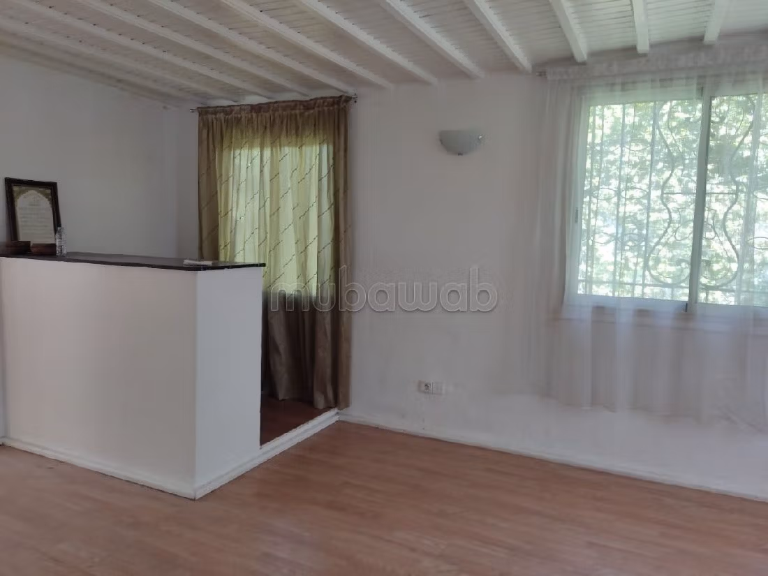 suntuosa casa en venta en Ain Diab. 8 habitaciones confortables. 