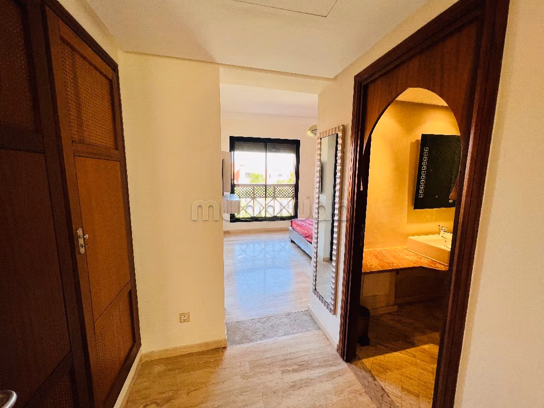 Casa de lujo en venta en Route de Fez. 5 habitaciones confortables. con muebles.