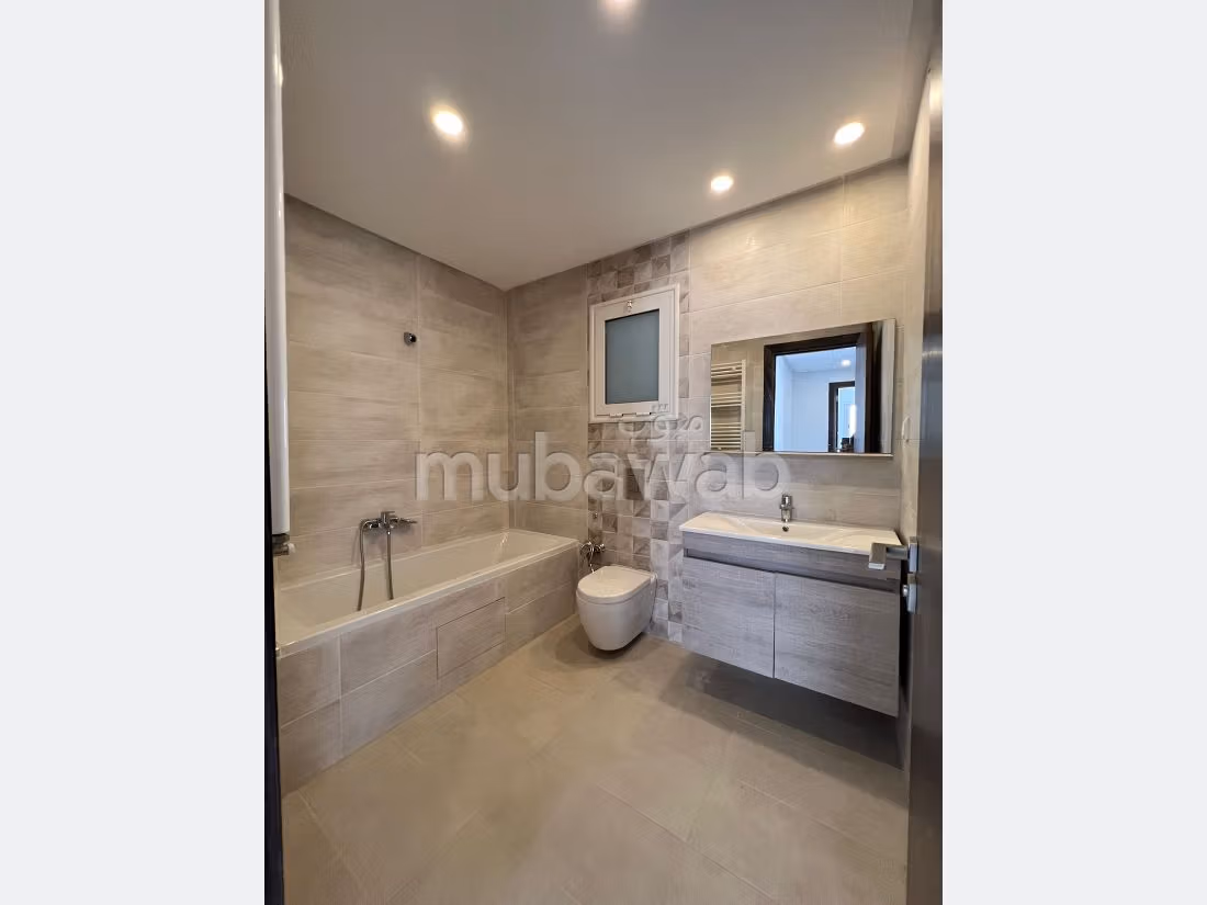 Apartment for sale in La Soukra. Large area 124 m². caretaker service available, General air conditioning. 