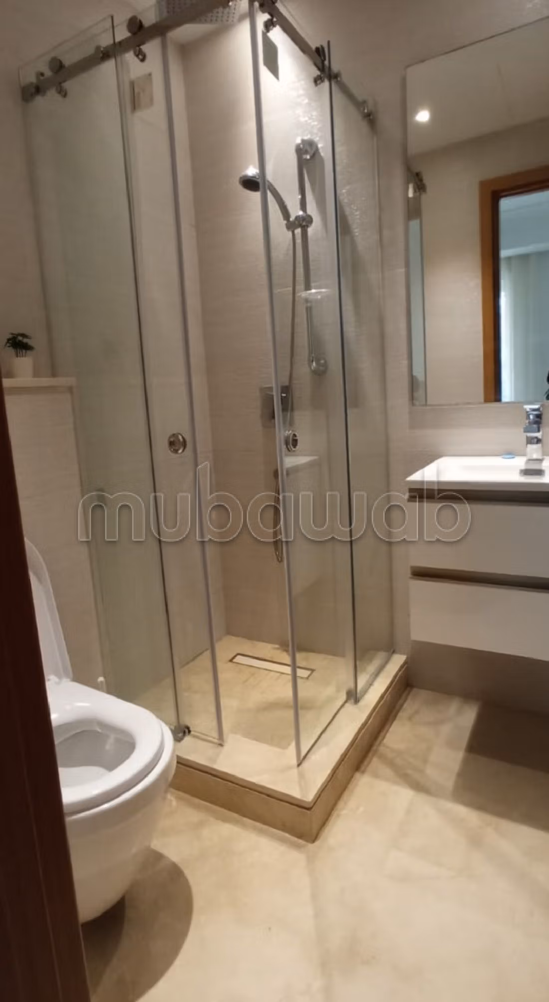 Très bel appartement en location à Casablanca Finance City. 1 chambre. Avec ascenseur et terrasse
