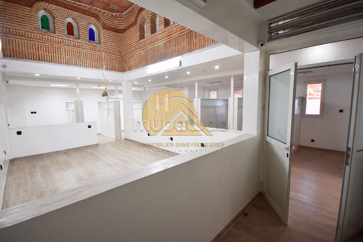 Villa pour Clinique à louer, Targa