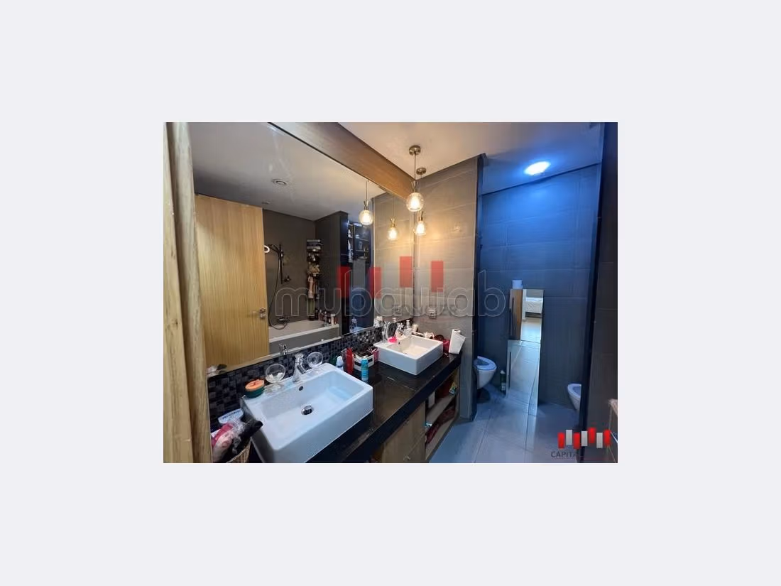 شقة للشراء ببوسكورة. 3 غرف ممتازة. مرآب. 