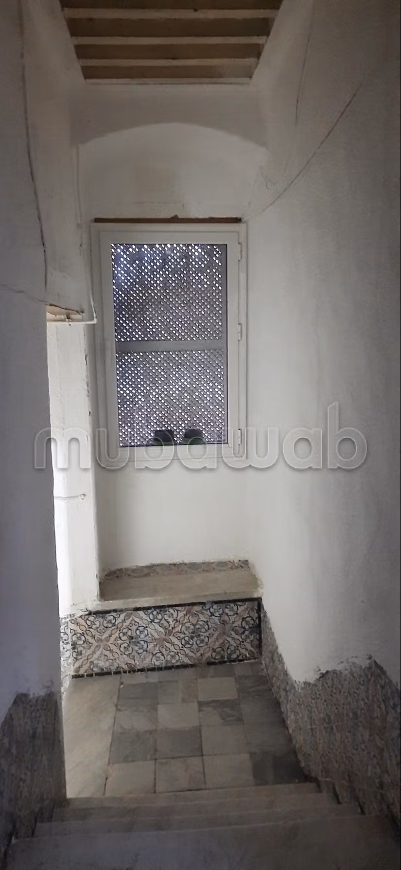 Maison arabe sur deux étages a vendre situé Tunis lemdina torbet el bay