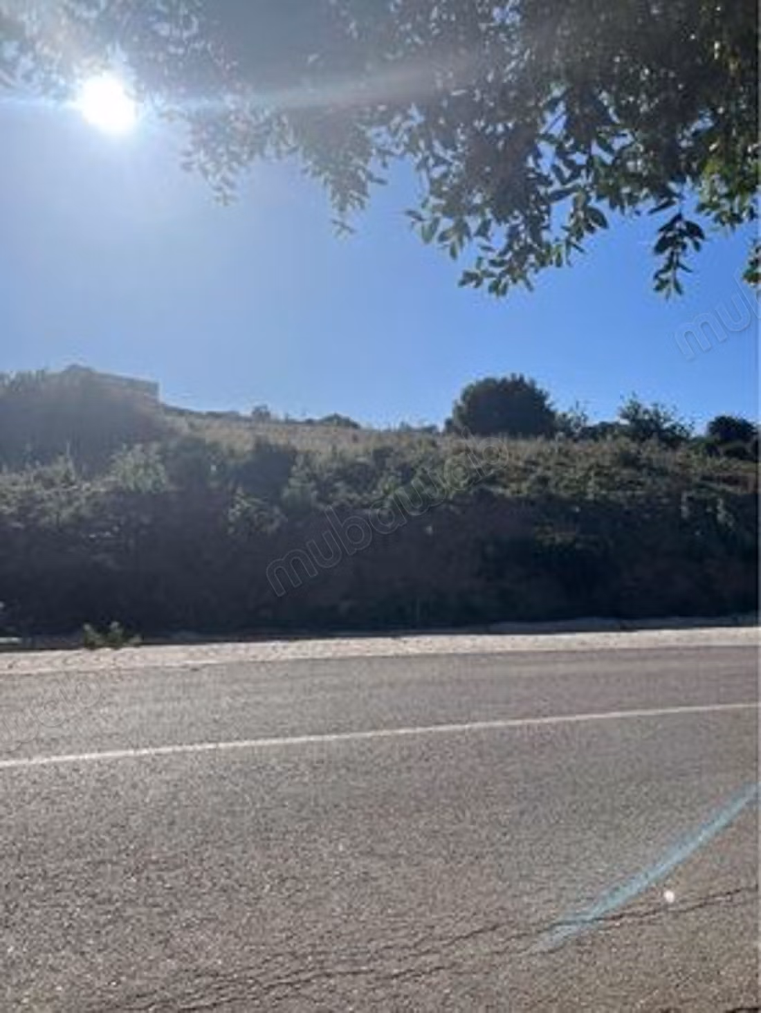 Terreno en venta en Mghogha. Dimensión 432 m².