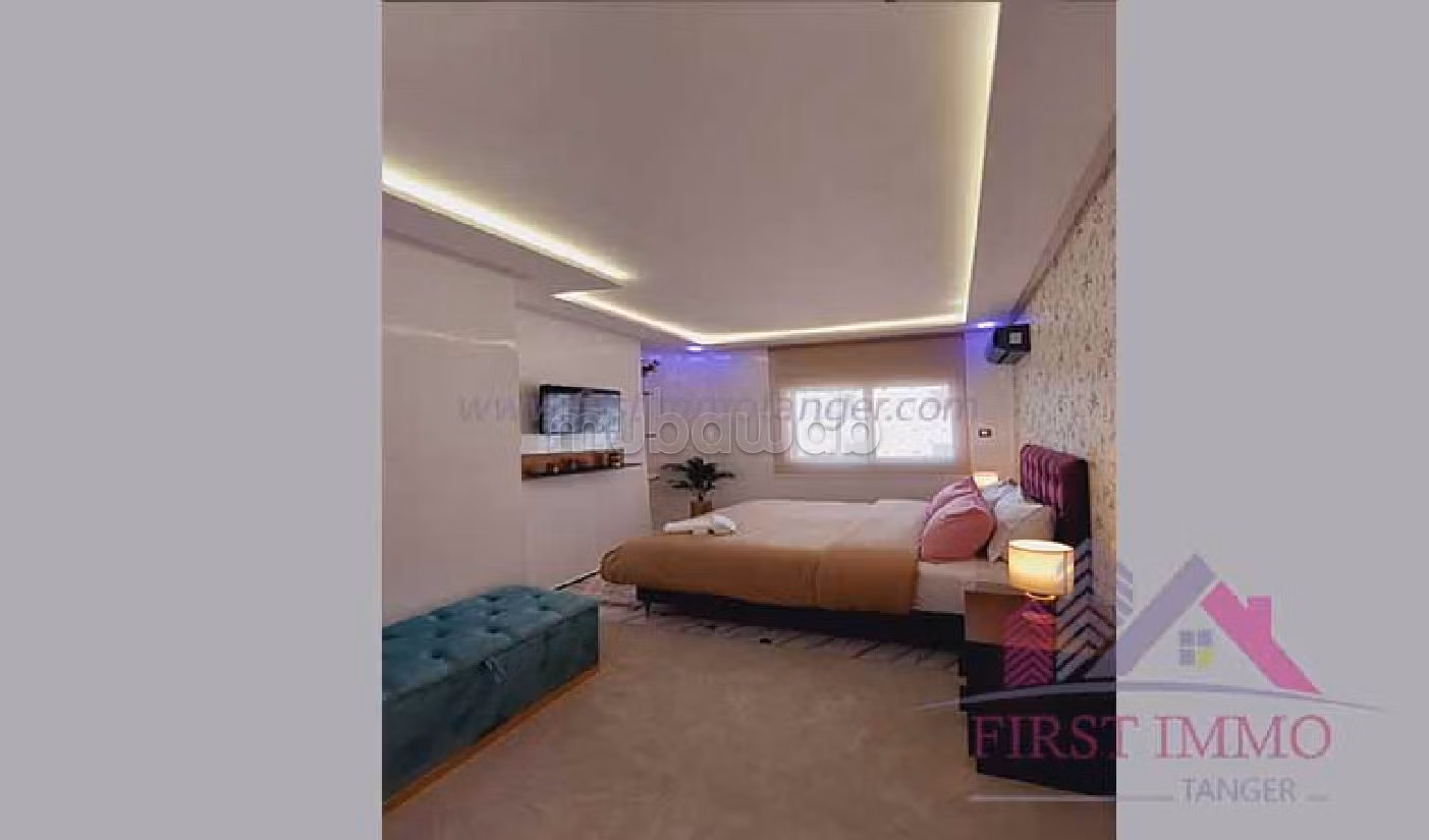 شقة للكراء بوسط المدينة. 3 قطع كبيرة. مفروشة