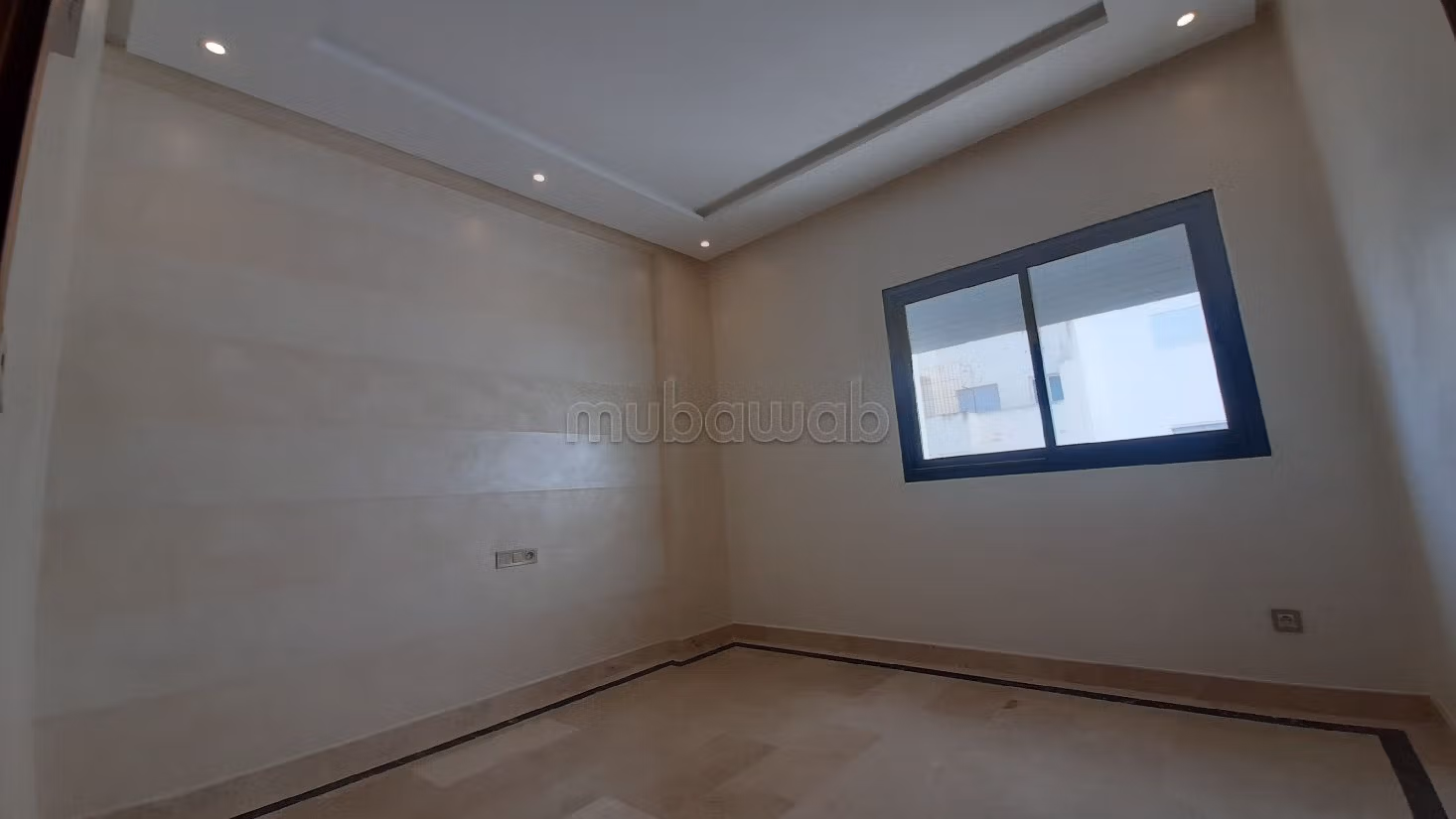 Kopen: appartementen in Centre. Oppervlakte 134 m². Lift en parkeerplaats