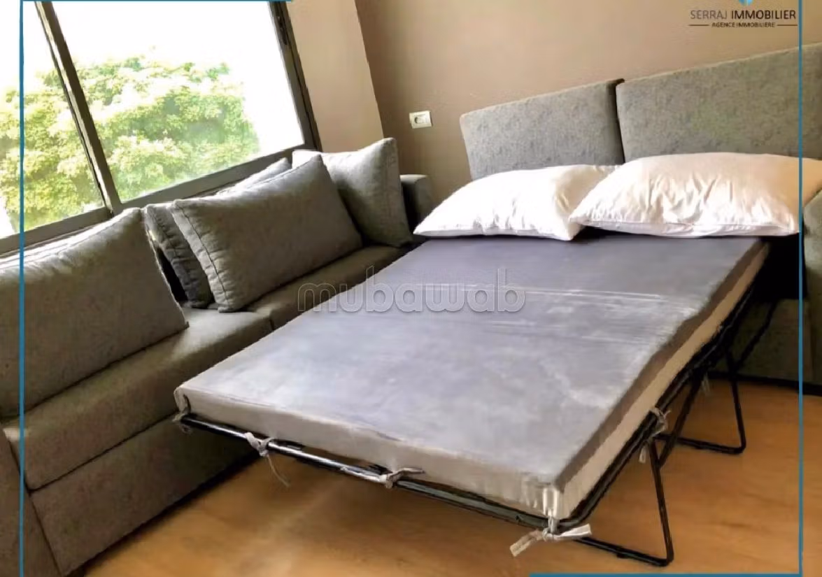 Splendido appartamento in affitto. 2 camere da letto. Posto auto privato. 