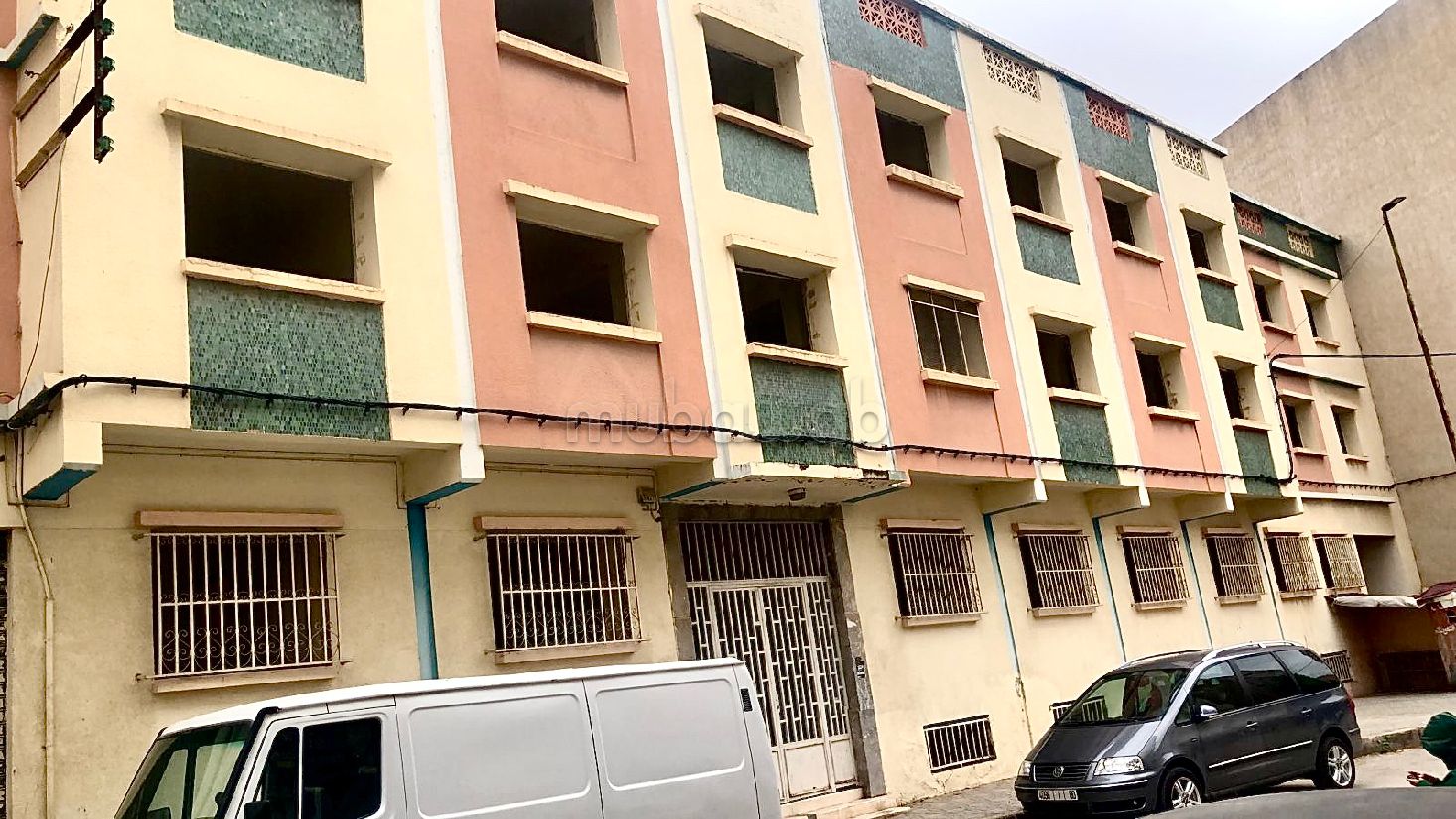 Very nice house for sale in Hay Atlas. Total area 2500 m². Mubawab