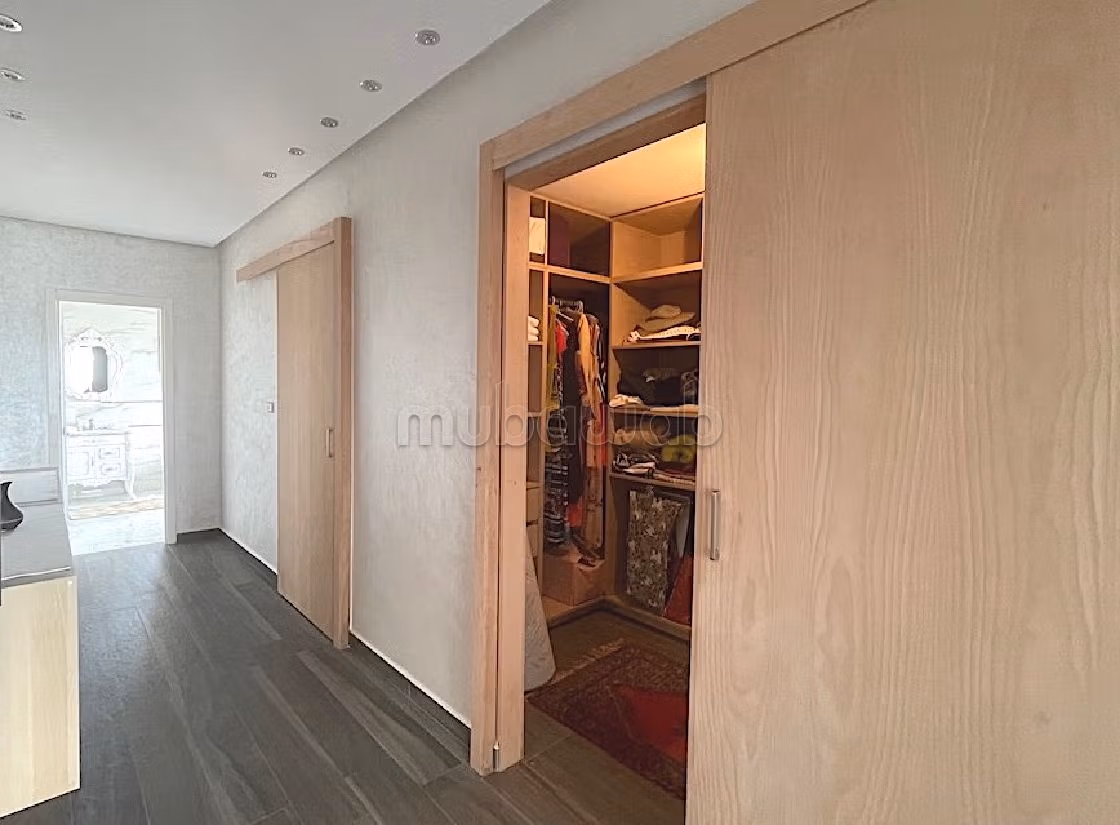 Te koop: villa's en luxe woningen in Entrée Sud. 5 Slaapkamers. Open haard en privézwembad. 