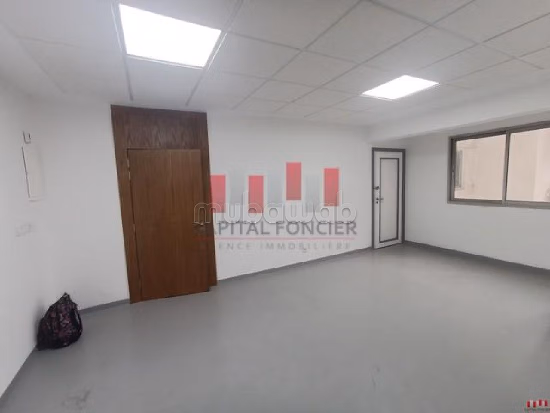 Plateau bureau à la location de 175m2 refait à neuf Bd d’anfa OFRRE A SAISIR
