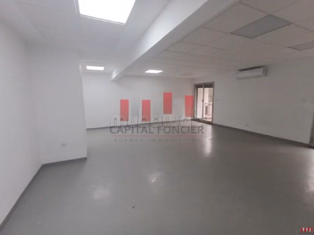 Plateau bureau à la location de 175m2 refait à neuf Bd d’anfa OFRRE A SAISIR
