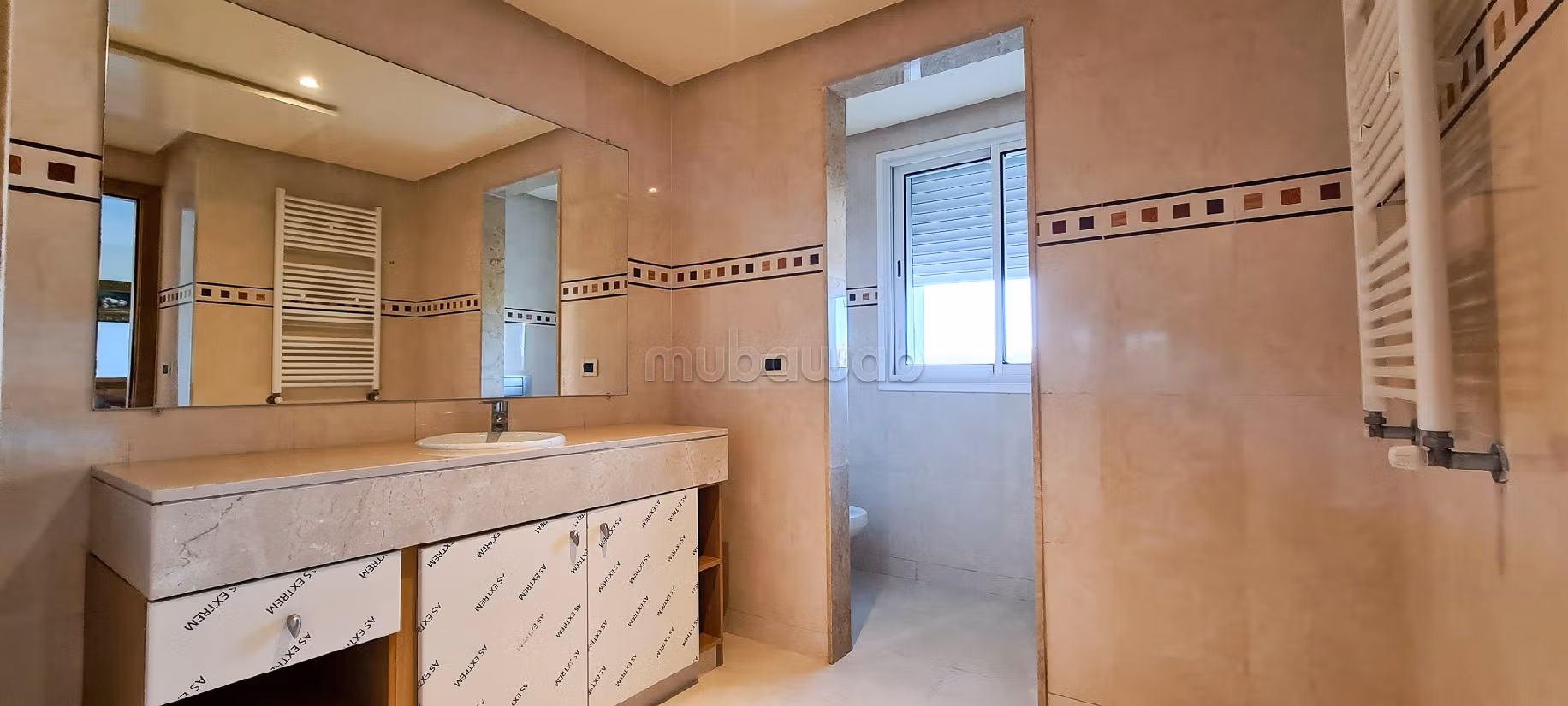 Charmante villa 1000m avec piscine