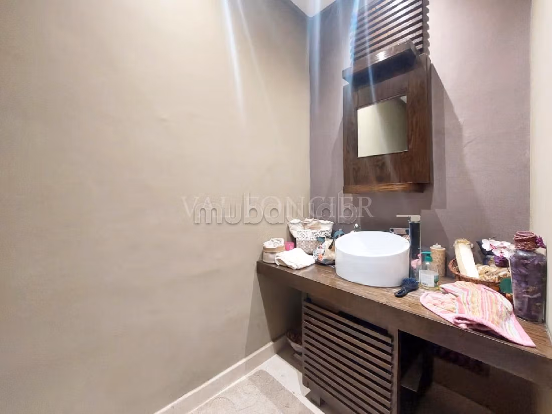 Splendido appartamento in vendita. 3 camere. Giardino, terrazzo. 