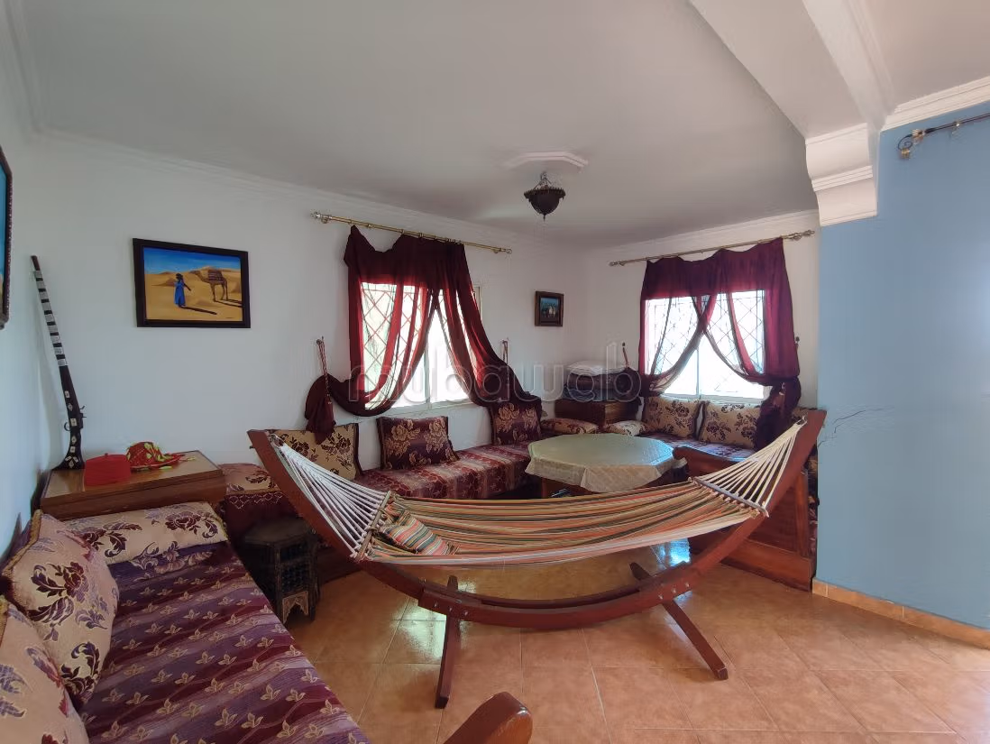 Apartment for rent. 7 large rooms. Furnishings