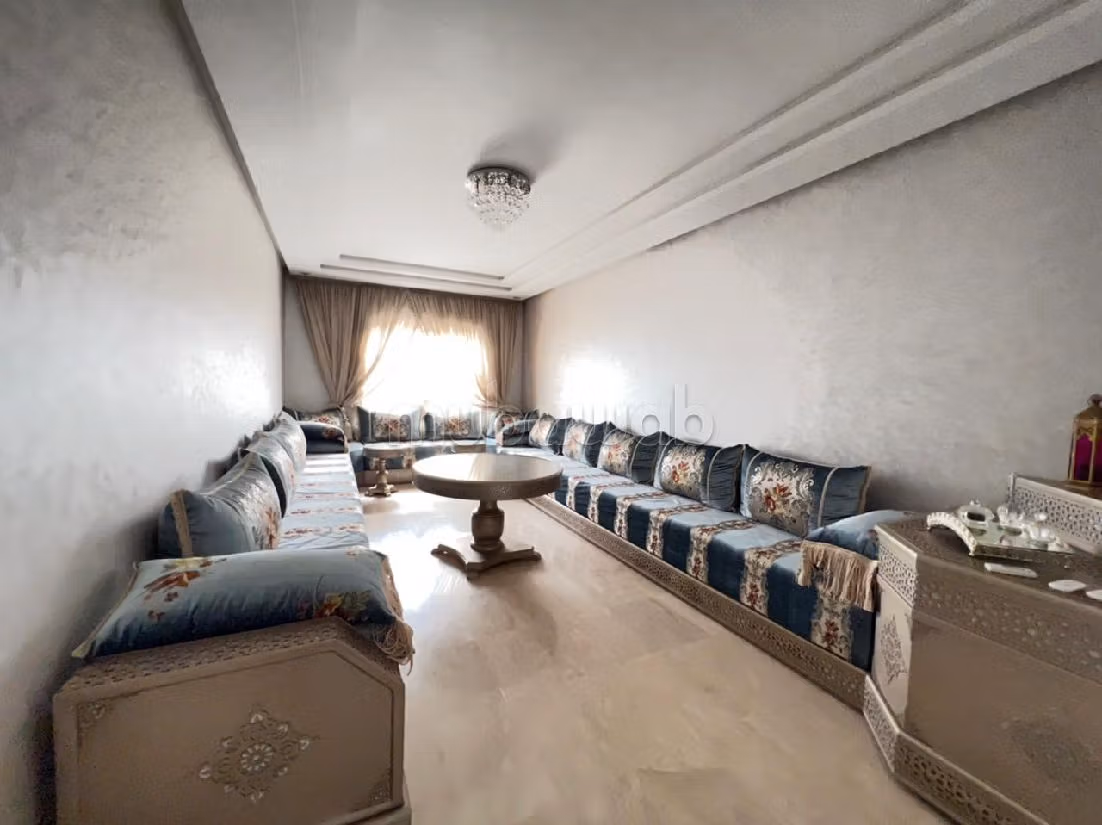 شقة للكراء ببوسيجور. 2 غرف. مفروشة.