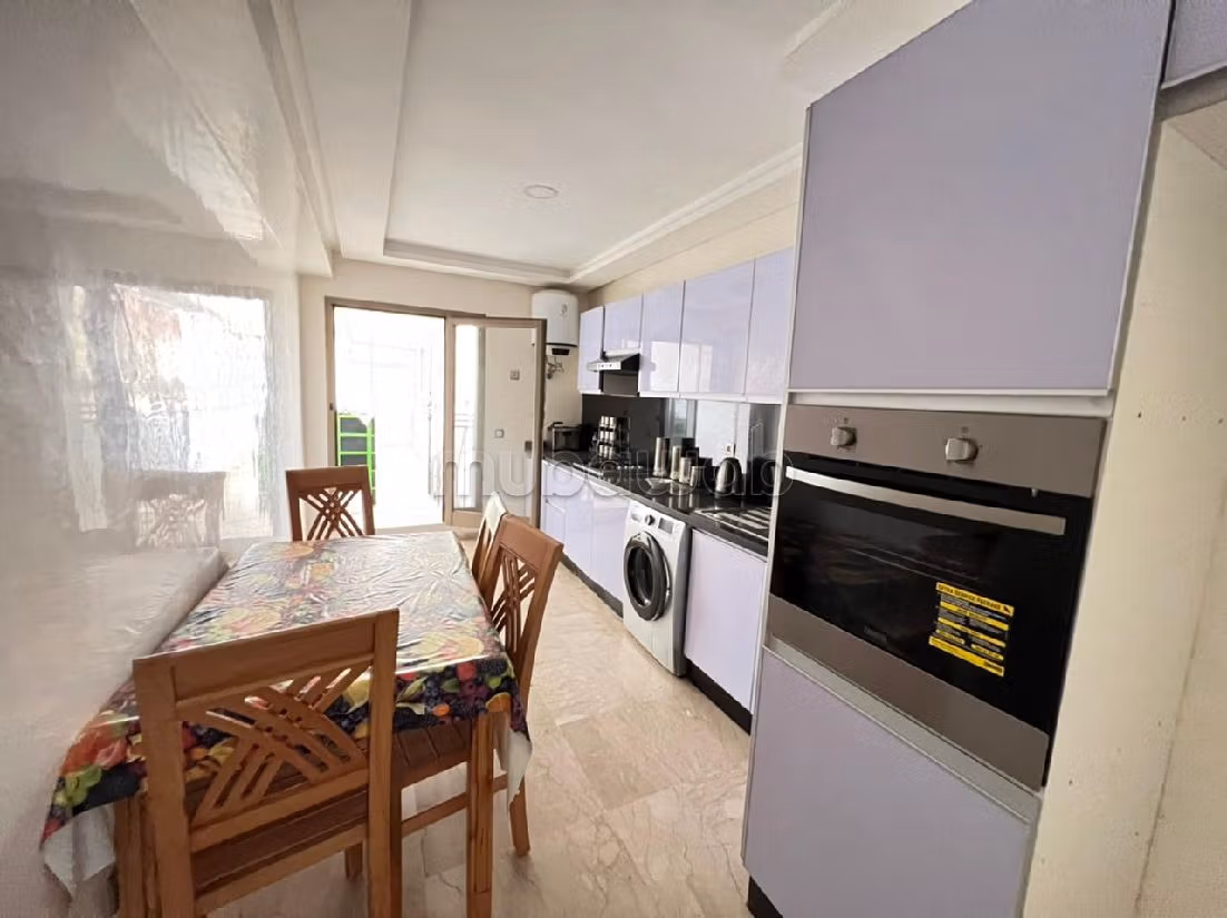 شقة للكراء ببوسيجور. 2 غرف. مفروشة.