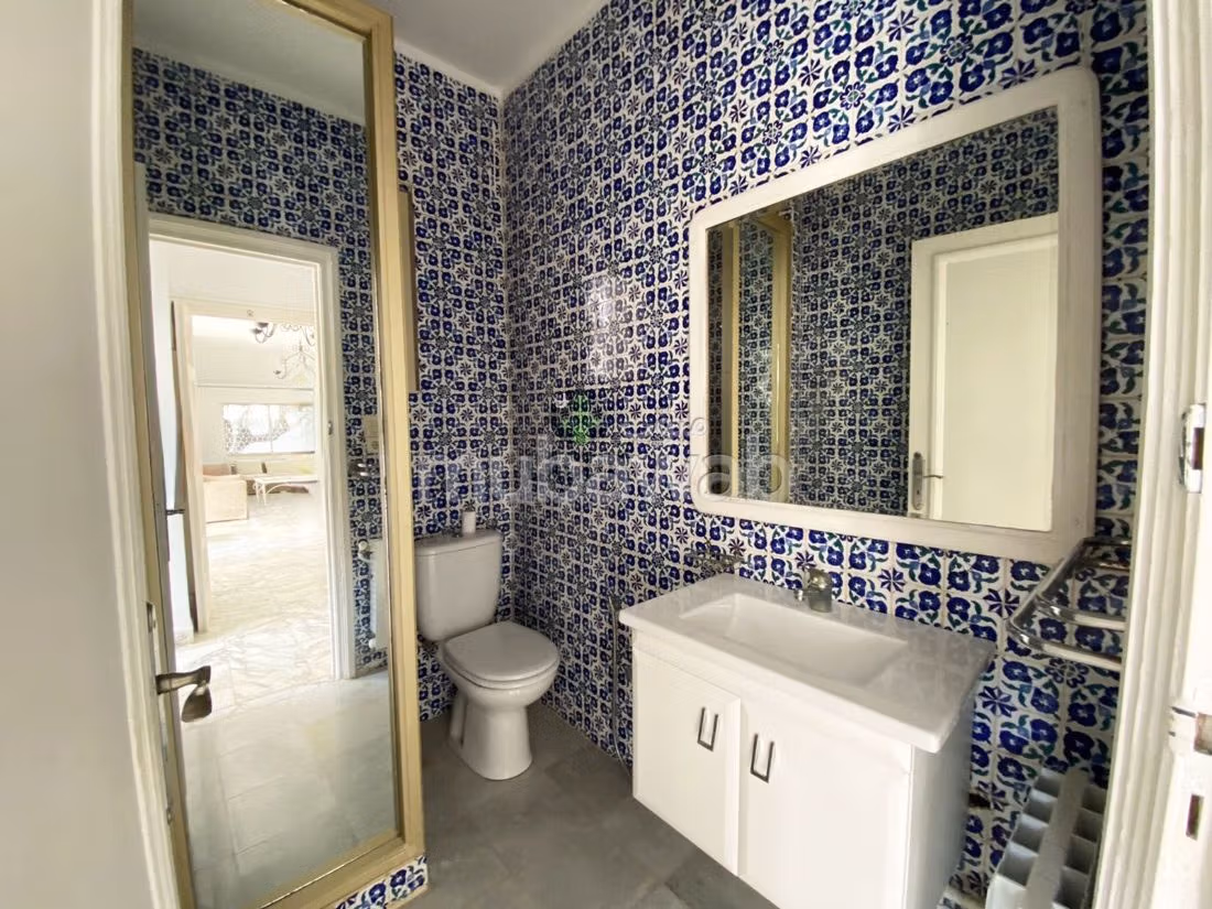 Villa de maître dans la zone touristique à Hammamet nord