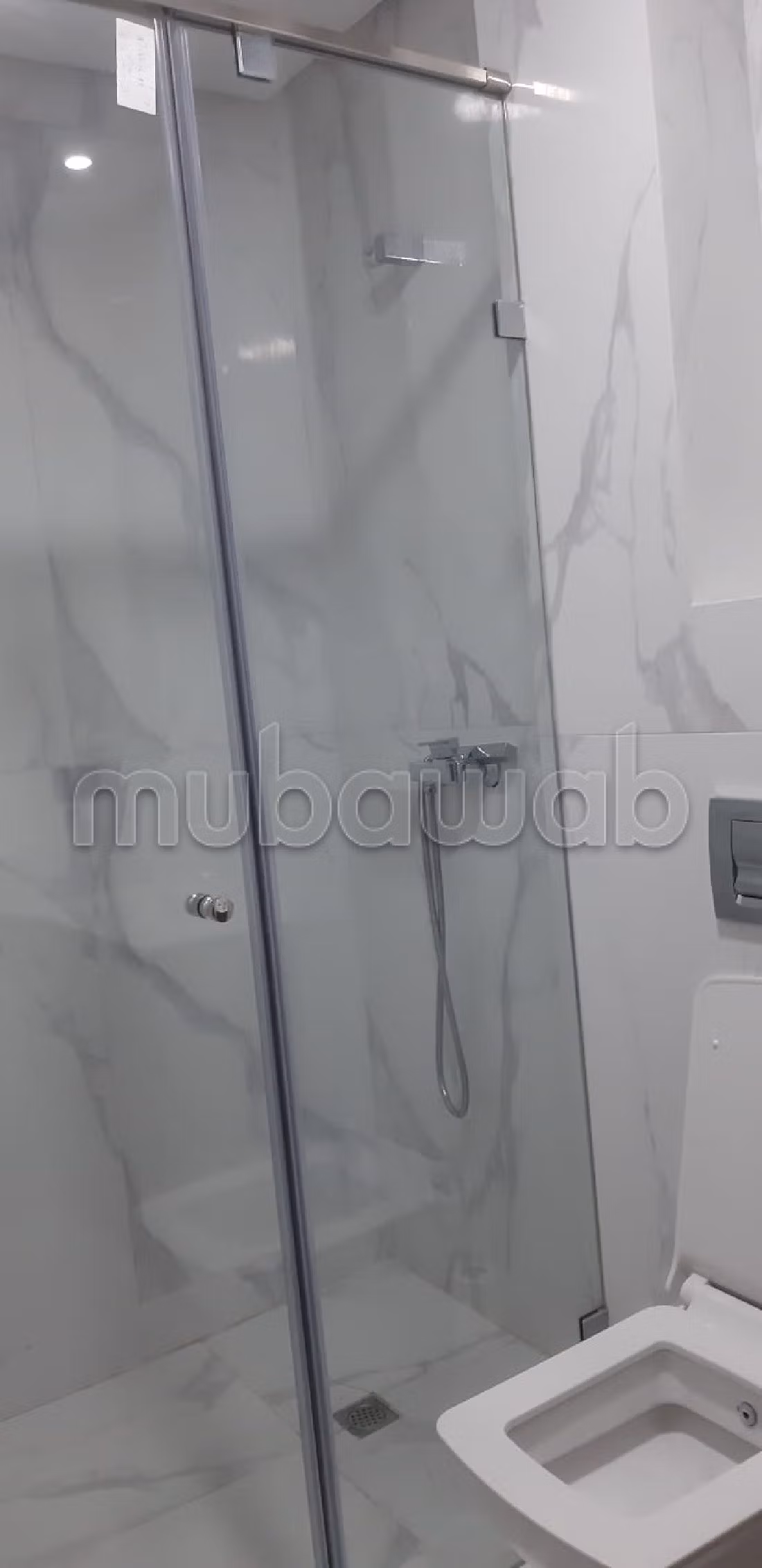 Bel appartement neuf avec jardin privé