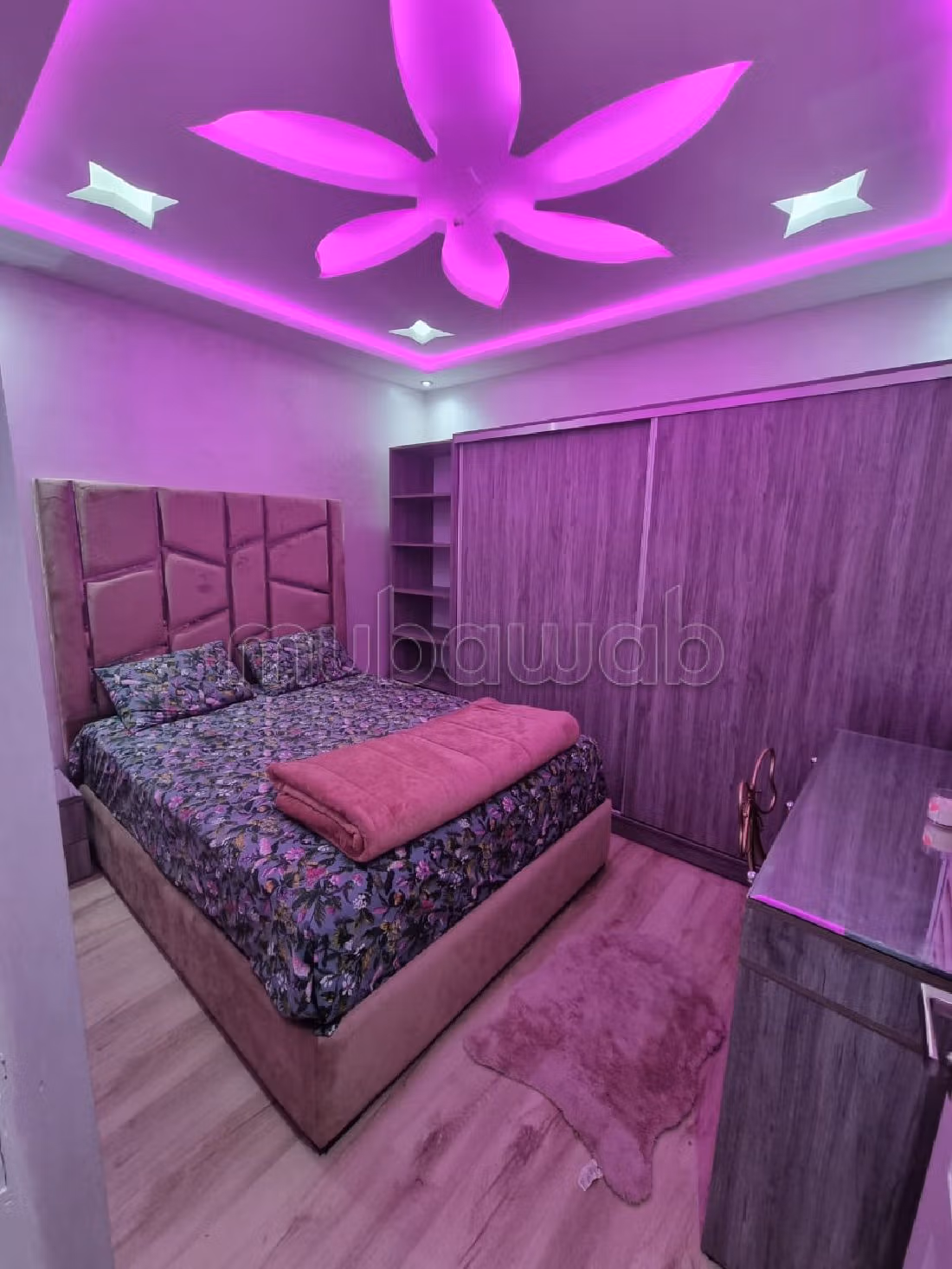 Location d'un appartement à Place Orson Welles. 2 grandes pièces. Double vitrage et porte blindée