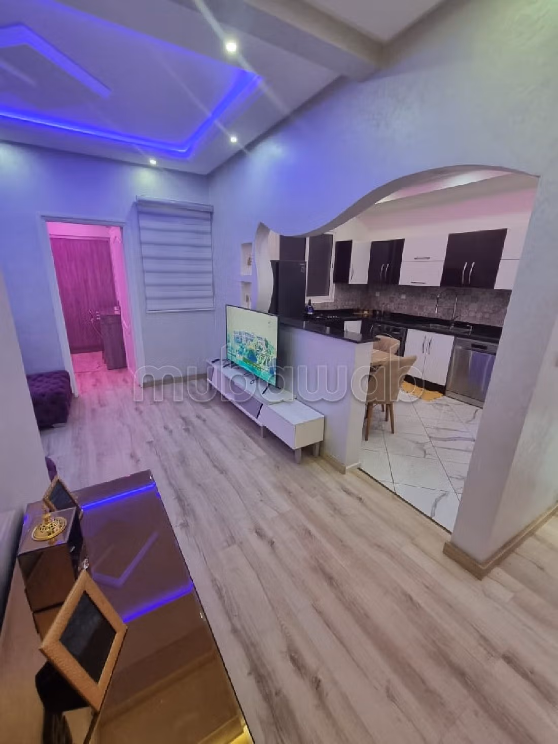 Location d'un appartement à Place Orson Welles. 2 grandes pièces. Double vitrage et porte blindée