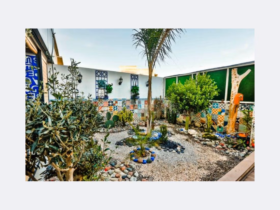 Villa di lusso in vendita. Superficie totale 180 m². Giardino, terrazzo. 