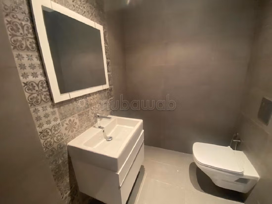 À vendre appartement S2 à Ennasr direct promoteur