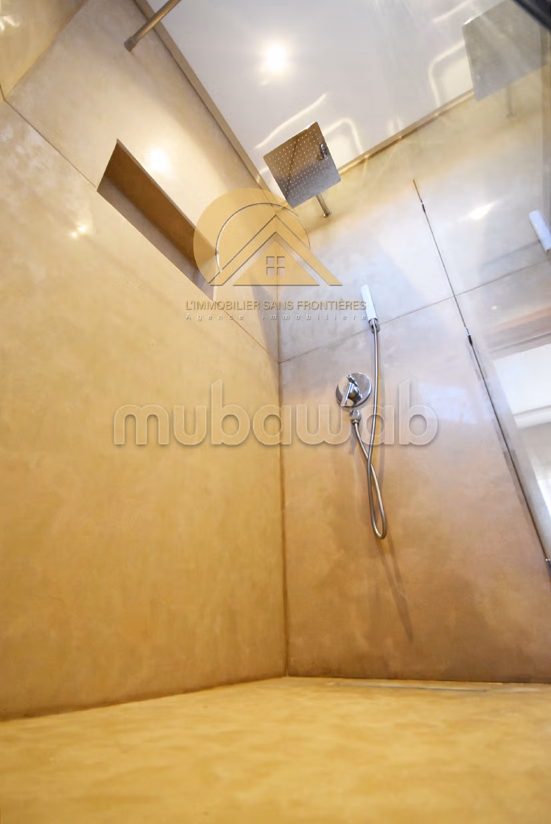 Villa moderne meublée à louer à Targa