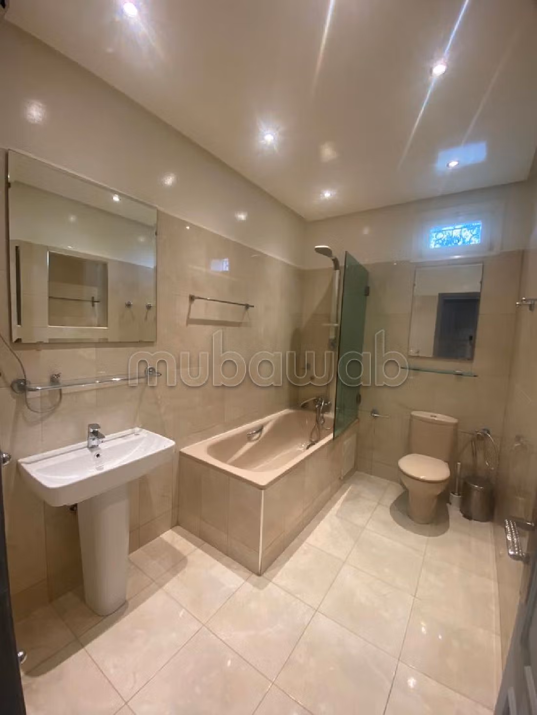 Villa à louer sur Souissi rabat