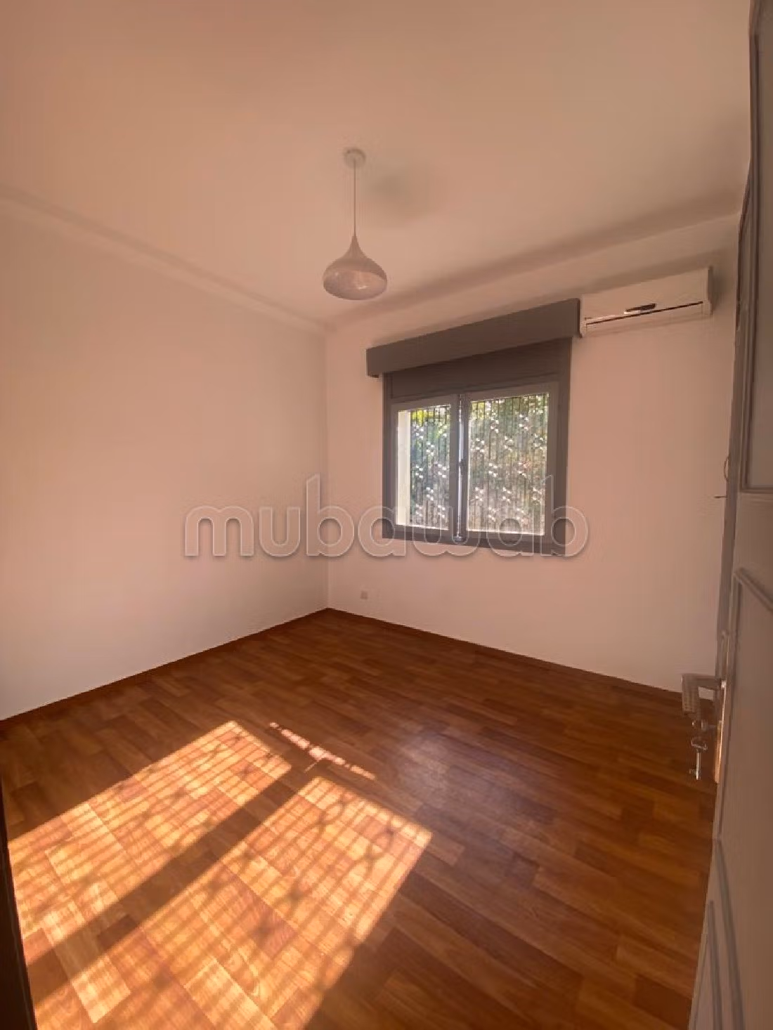 Villa à louer sur Souissi rabat