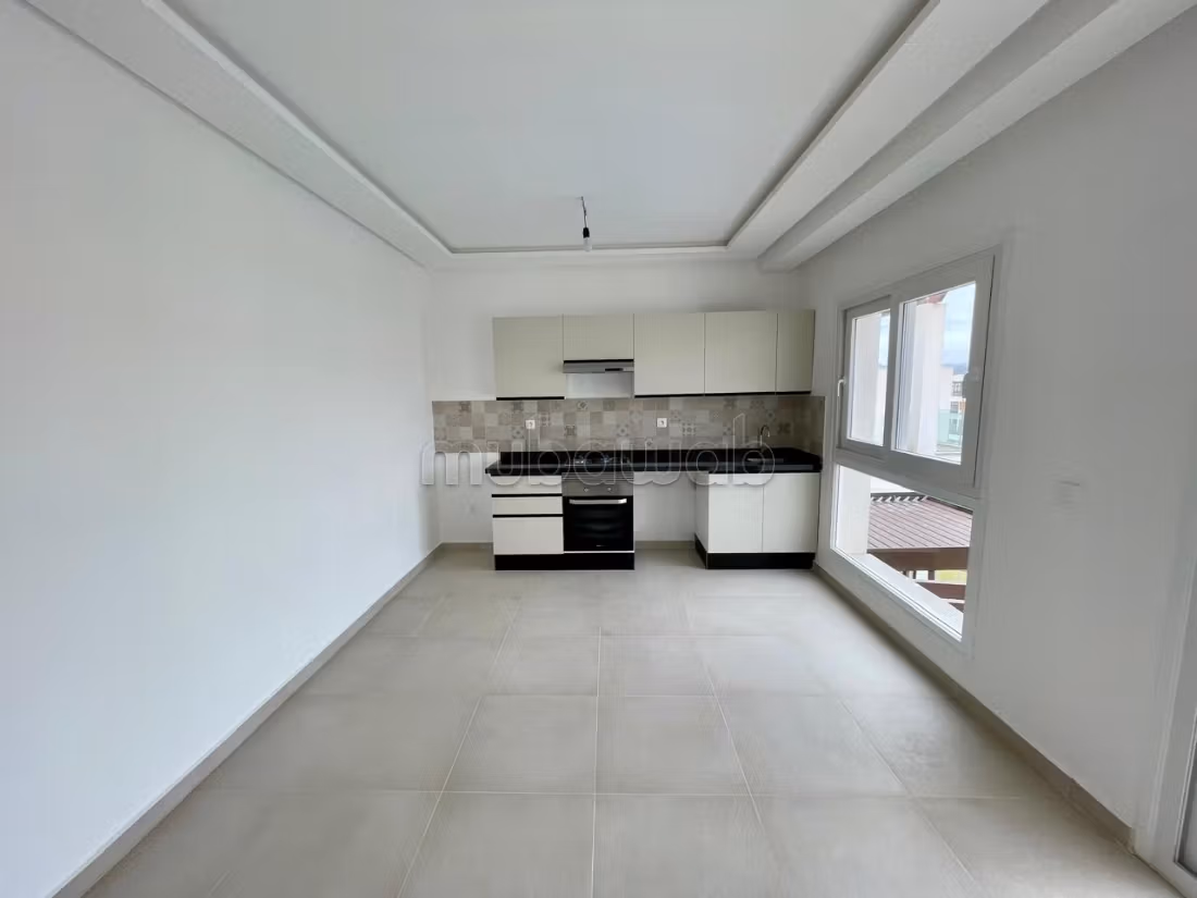Sell apartment. Large area 58 m². General satellite dish system, On site security