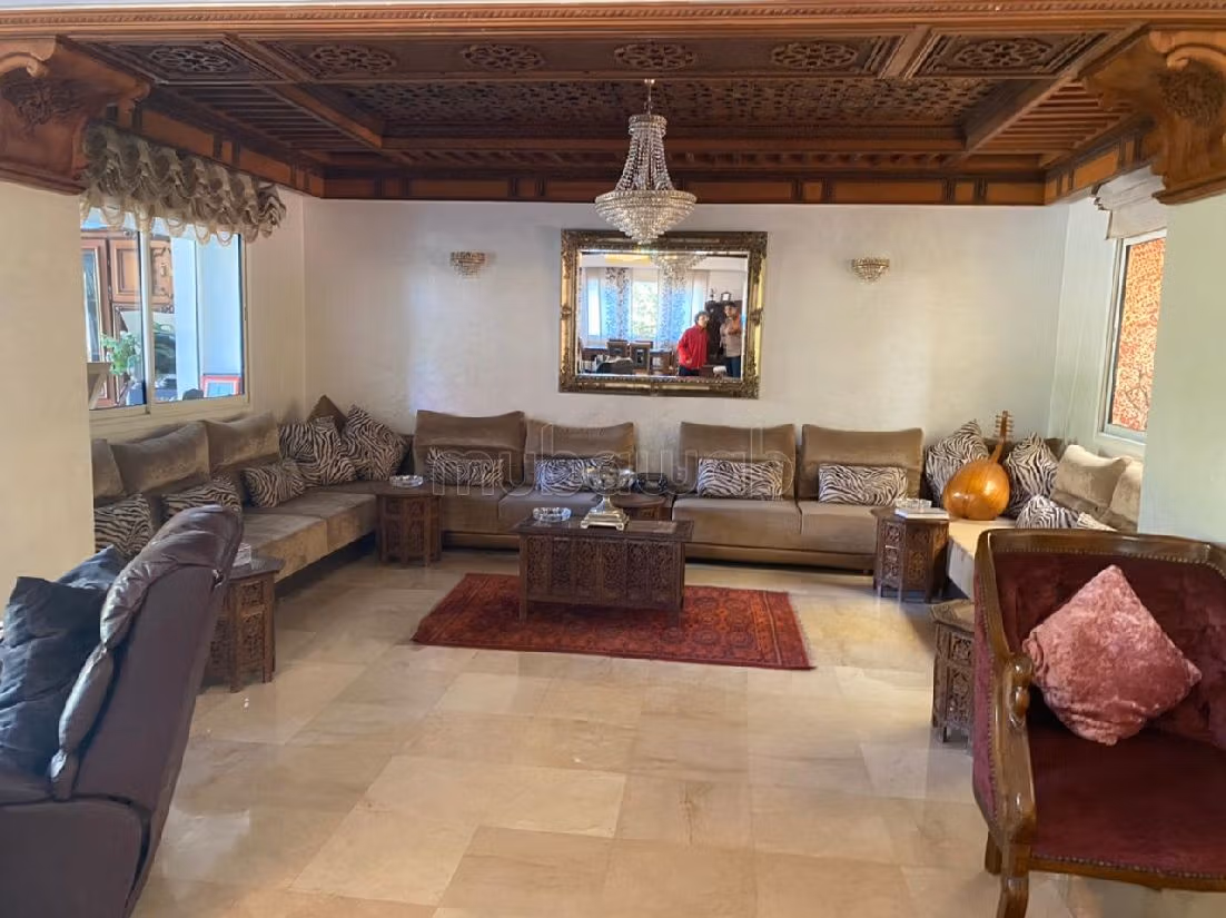 A vendre villa exceptionnelle résidence sécurise