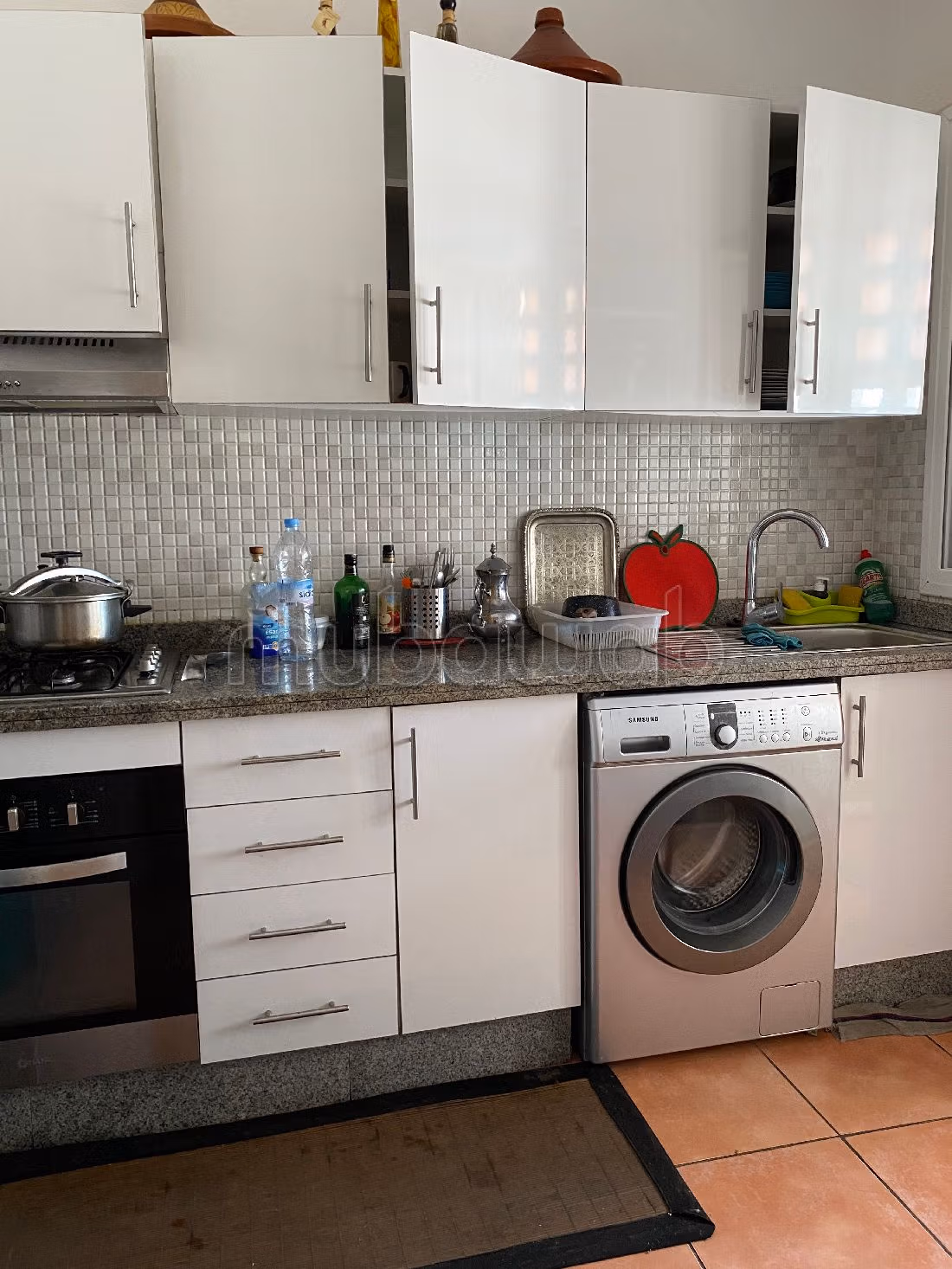 Sell apartment. 2 lovely rooms. Storage unit.