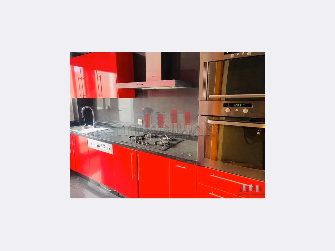 شقة رائعة للإيجار بغوثي. المساحة الإجمالية 100 م². مكيف. 