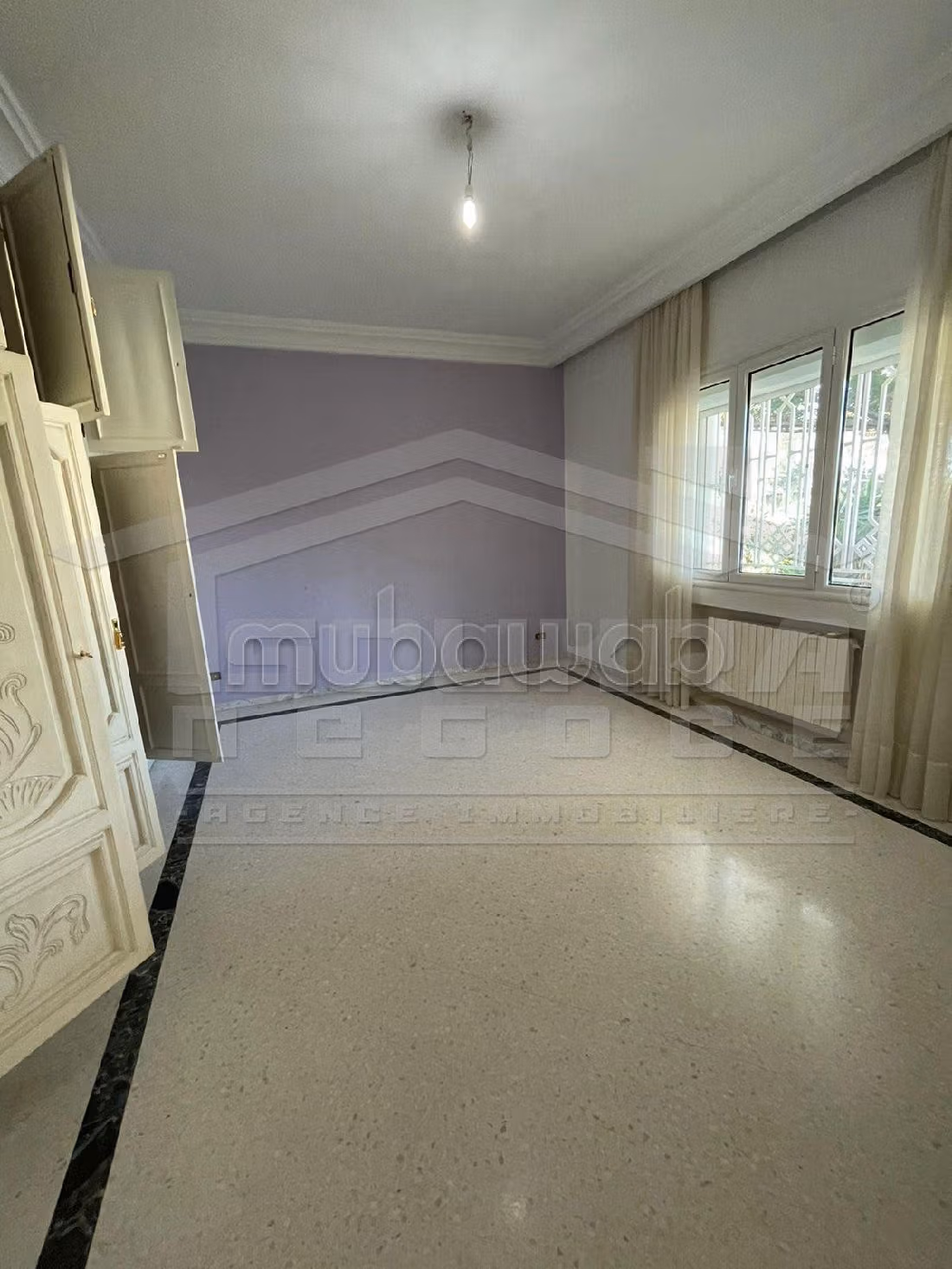 À louer une villa s5 à la soukra