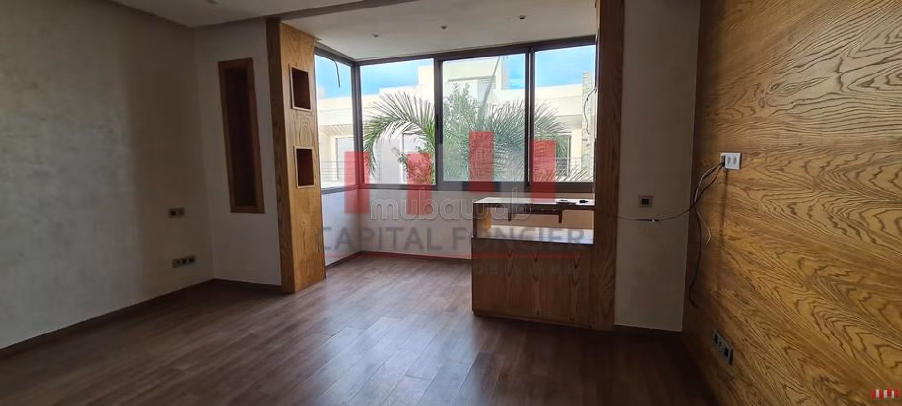 فيلا جميلة للبيع بدار بوعزة. 4 غرف رائعة. 