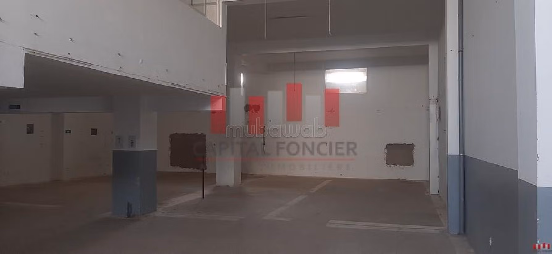 Offices & shops to rent in Sidi Maarouf. Dimension 550 m². 