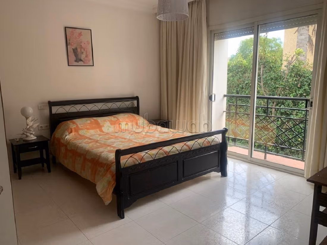 Villa's en luxe woningen te koop in Californie. 14 Ruimtes. Conciërge en airconditioning. 