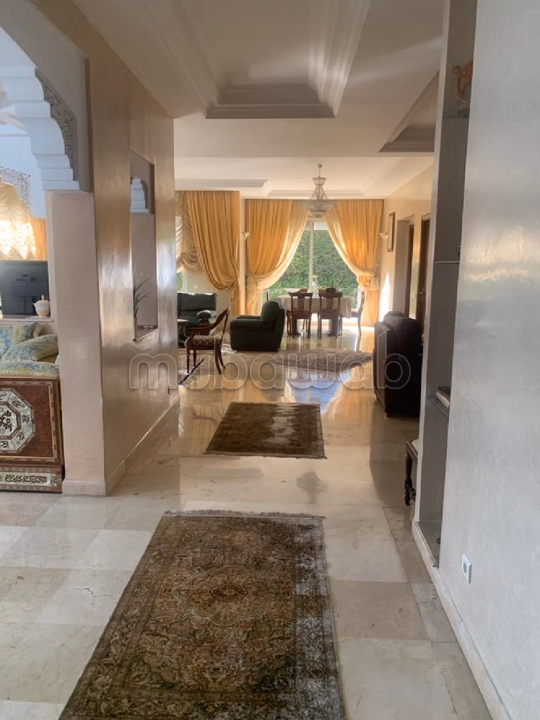 Villa's en luxe woningen te koop in Californie. 14 Ruimtes. Conciërge en airconditioning. 