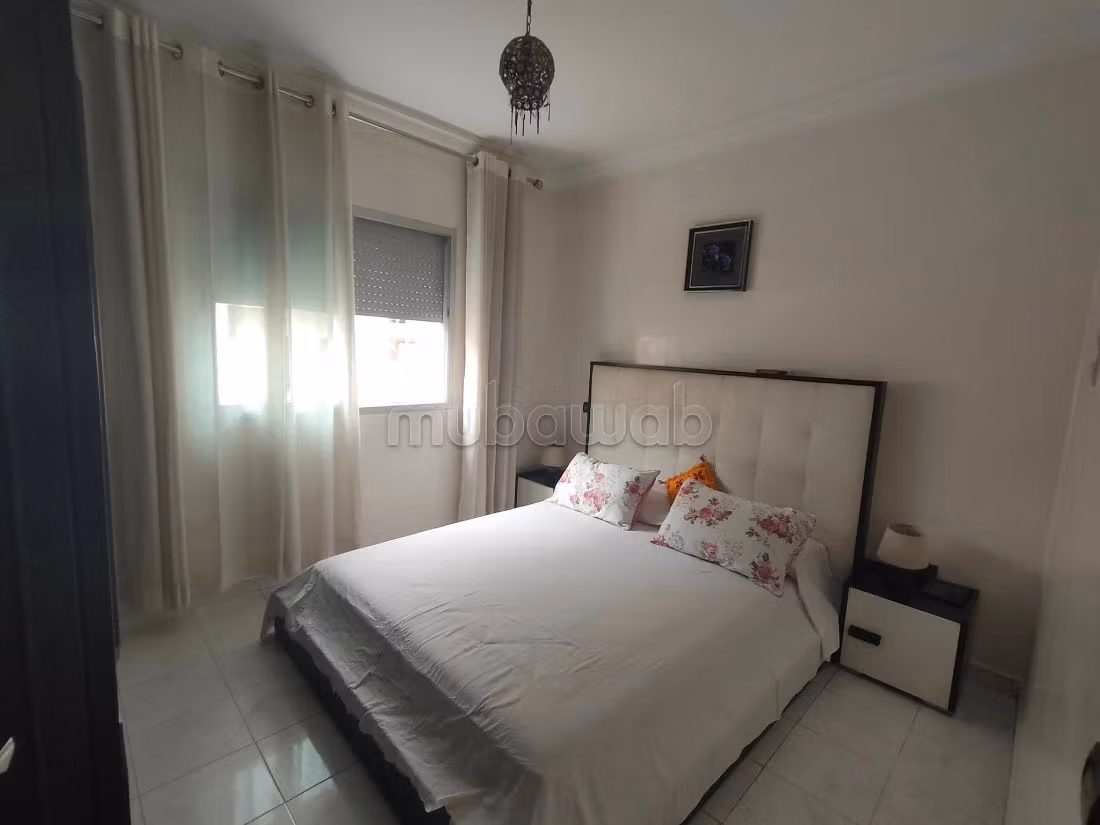 Bonito piso en alquiler en Roches Noires. Superficie 70 m². Mobiliario nuevo
