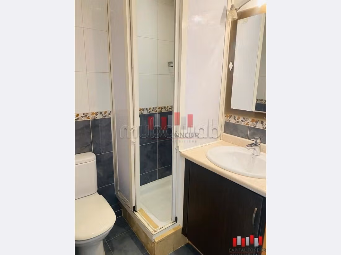 شقة رائعة للبيع براسين. المساحة الكلية 150 م². 